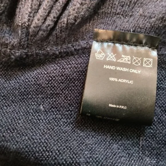 Piarossini Ruffle Trimmed Poncho/Shawl/Wrap - Picture 4 of 4